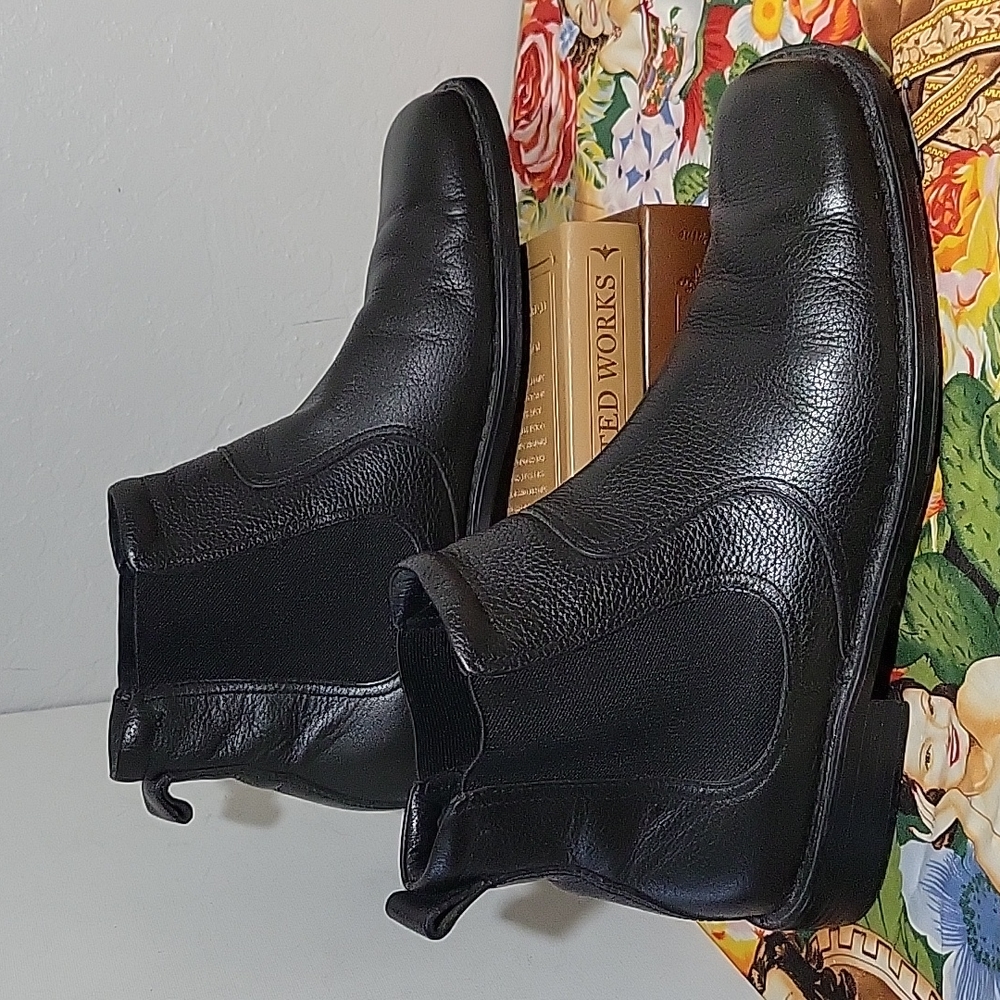 ROCKPORT Chelsea Black Leather Boot 10M